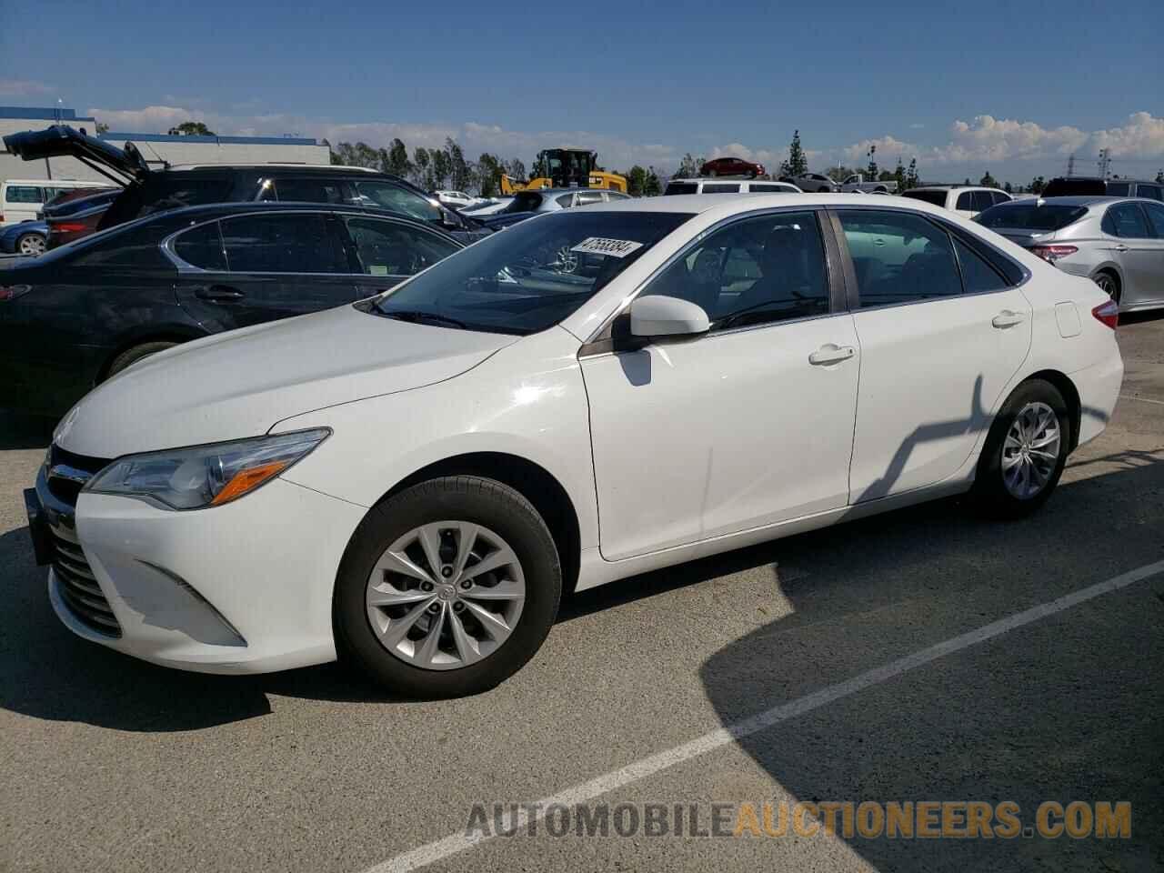 4T4BF1FK7FR447935 TOYOTA CAMRY 2015