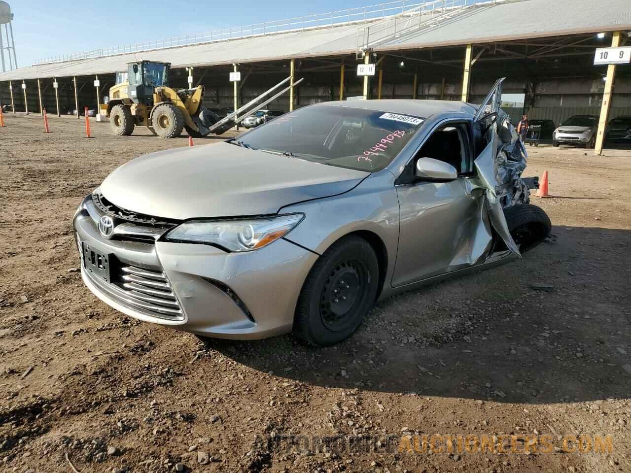 4T4BF1FK7FR450172 TOYOTA CAMRY 2015