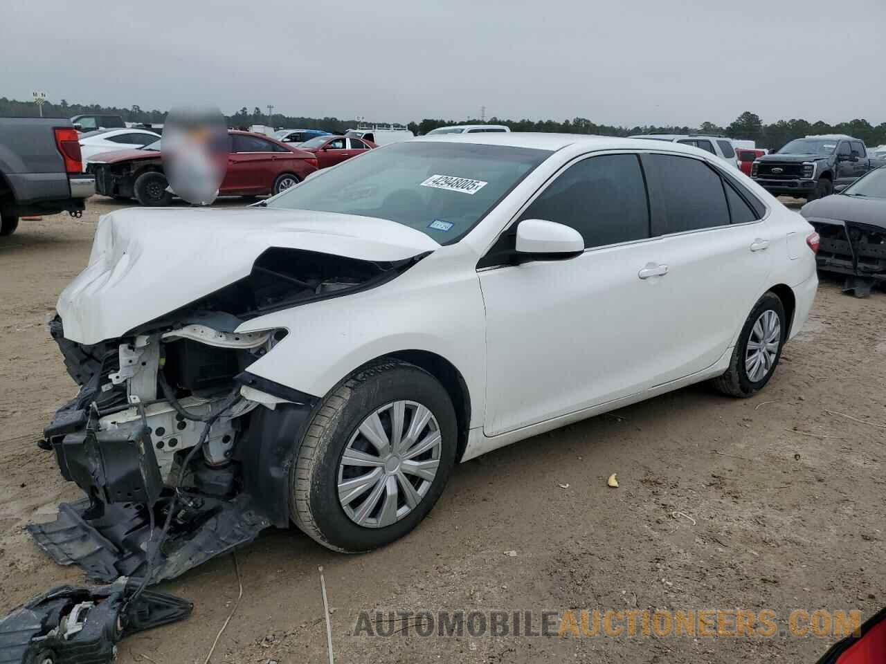 4T4BF1FK7FR451564 TOYOTA CAMRY 2015