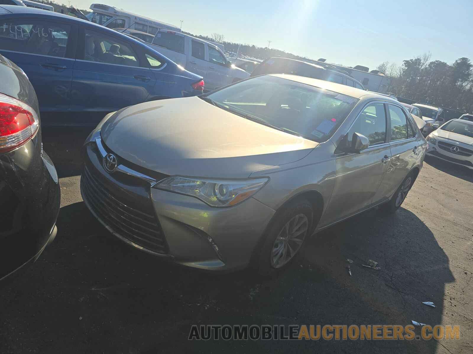 4T4BF1FK7GR530976 Toyota Camry 2016