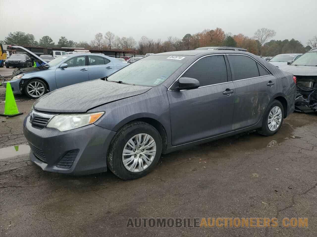 4T4BF1FK8ER403019 TOYOTA CAMRY 2014