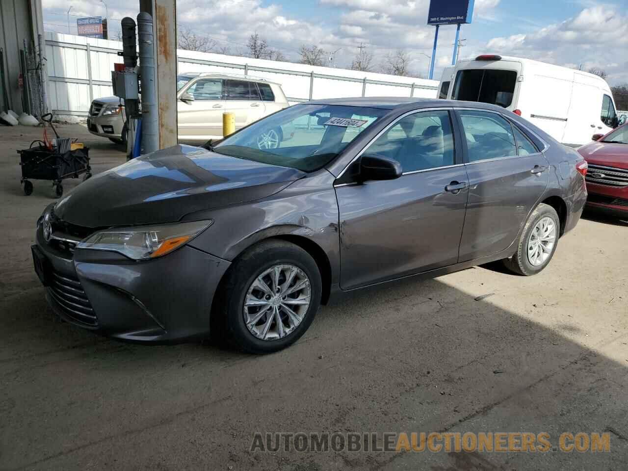 4T4BF1FK8FR445899 TOYOTA CAMRY 2015