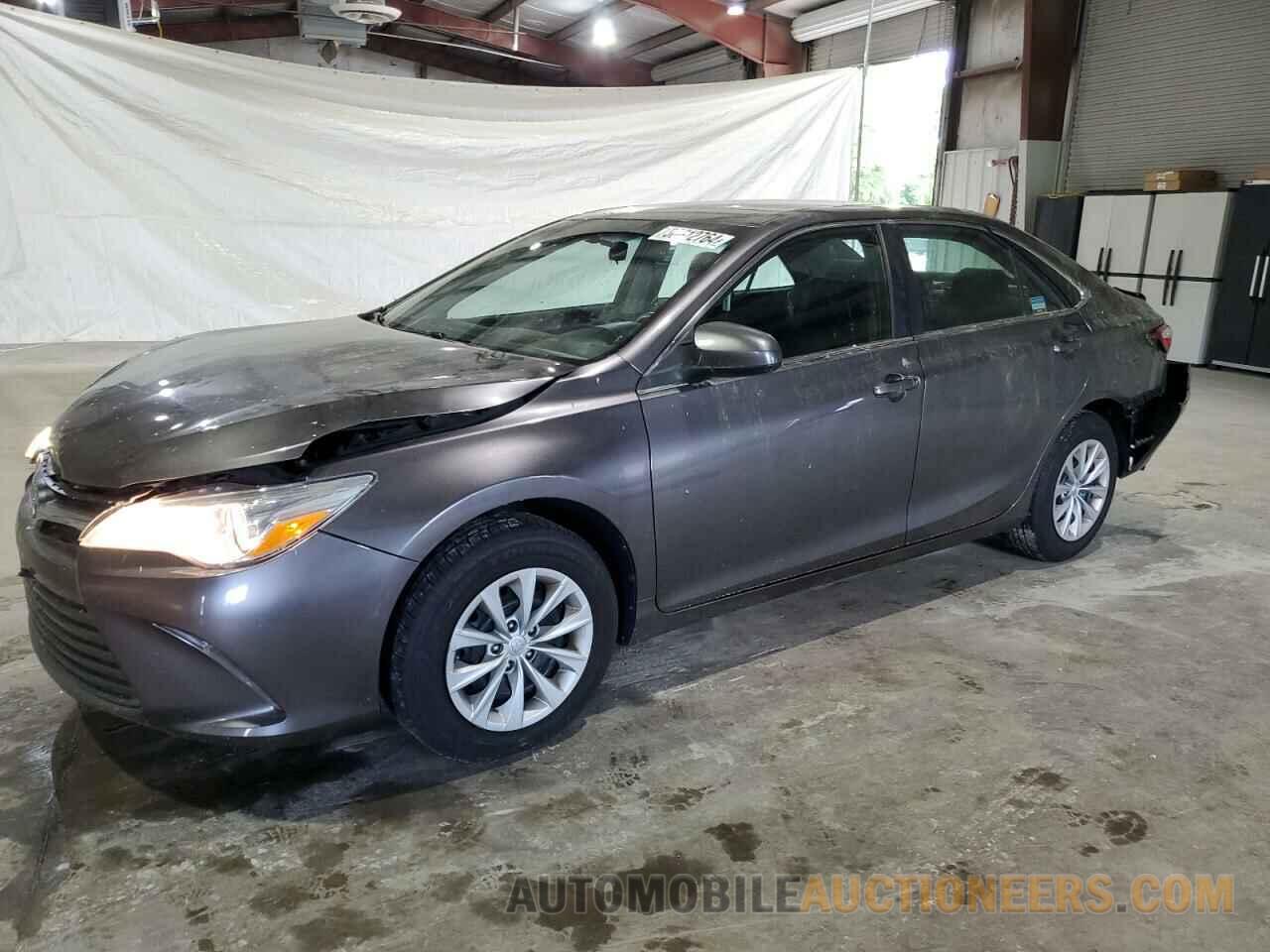 4T4BF1FK8FR453792 TOYOTA CAMRY 2015