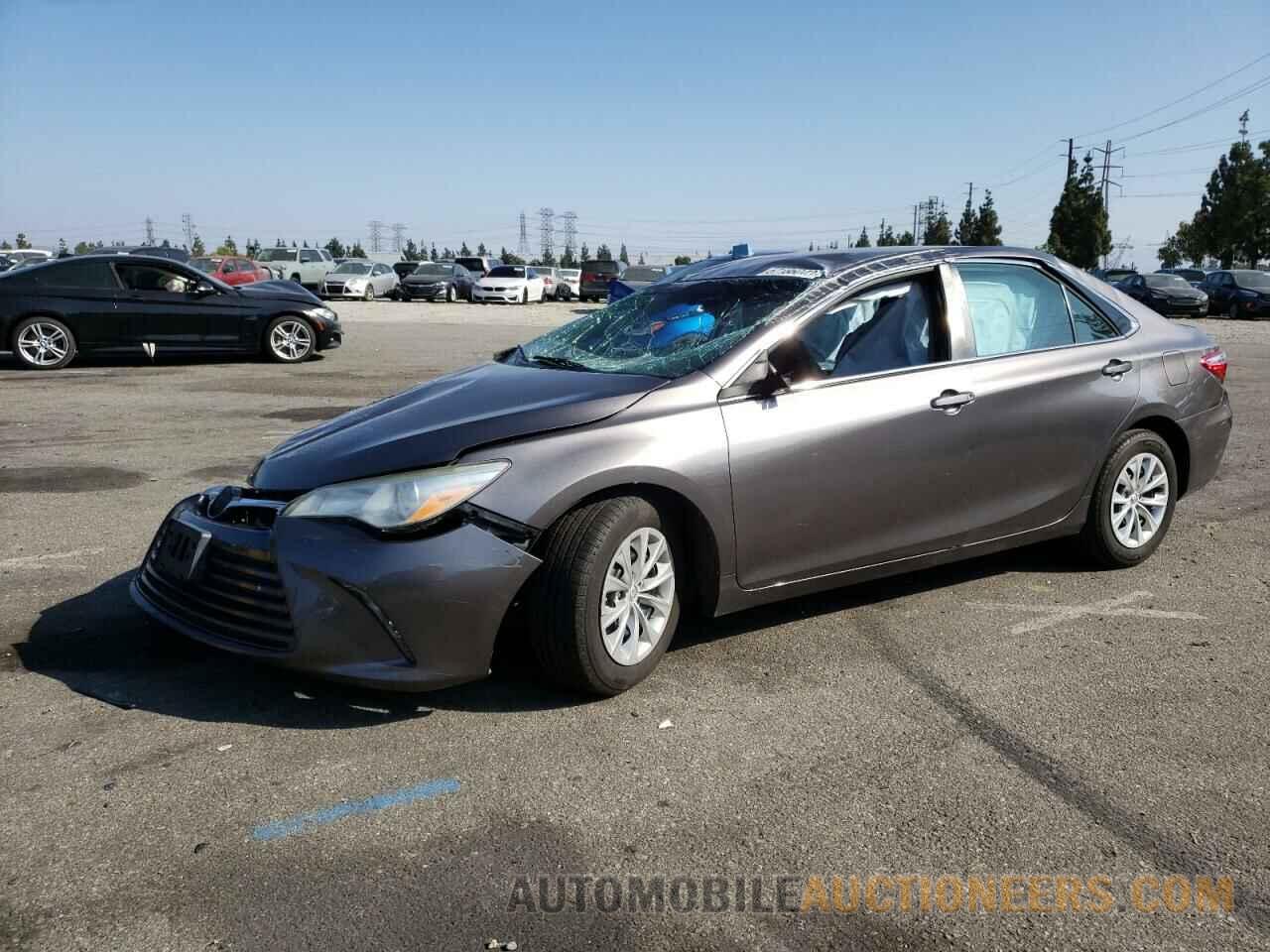 4T4BF1FK8FR472410 TOYOTA CAMRY 2015