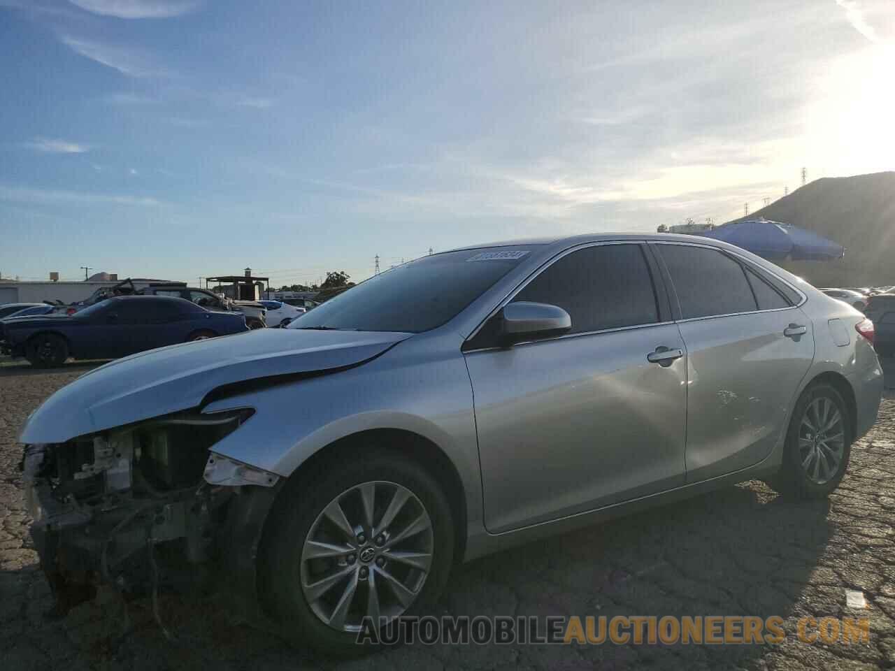 4T4BF1FK9FR461075 TOYOTA CAMRY 2015