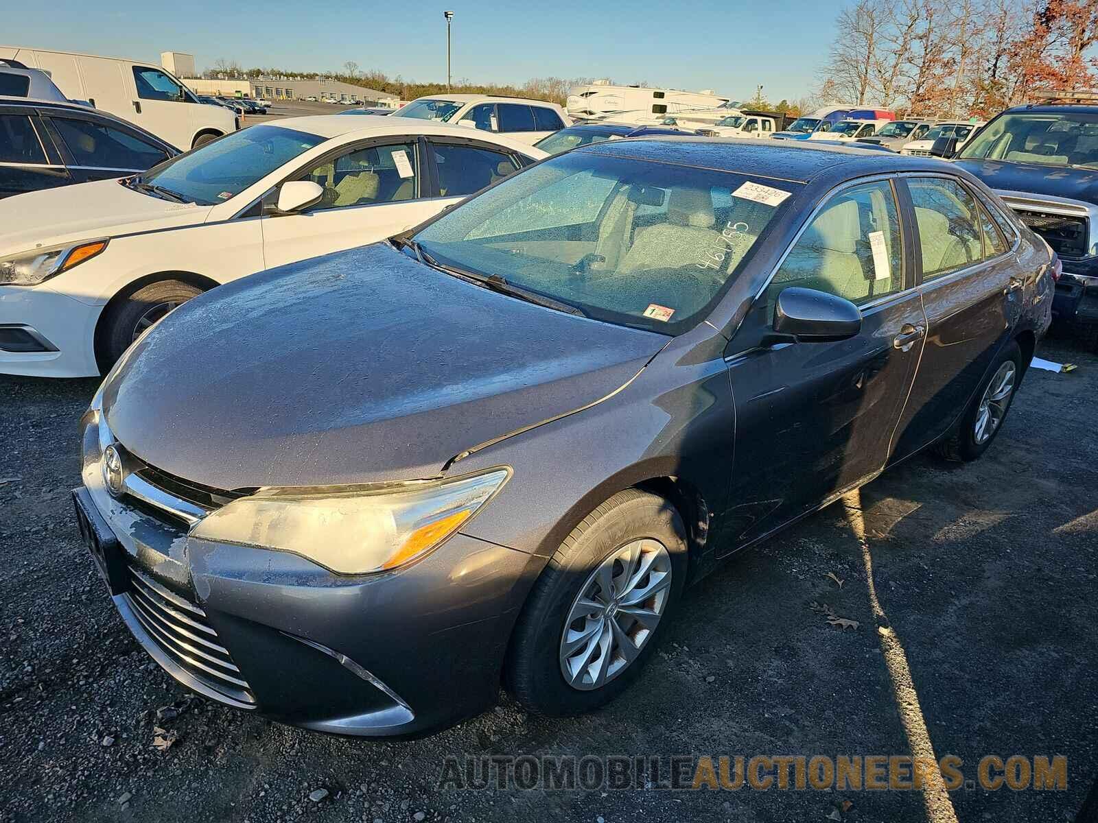 4T4BF1FK9FR461755 Toyota Camry 2015