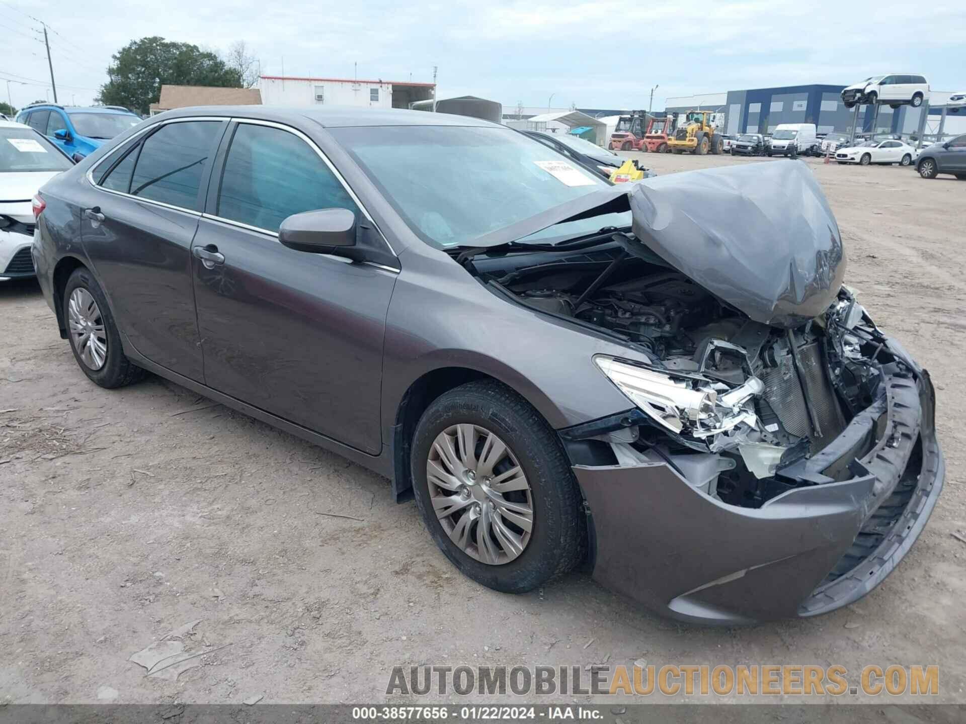 4T4BF1FK9FR501865 TOYOTA CAMRY 2015