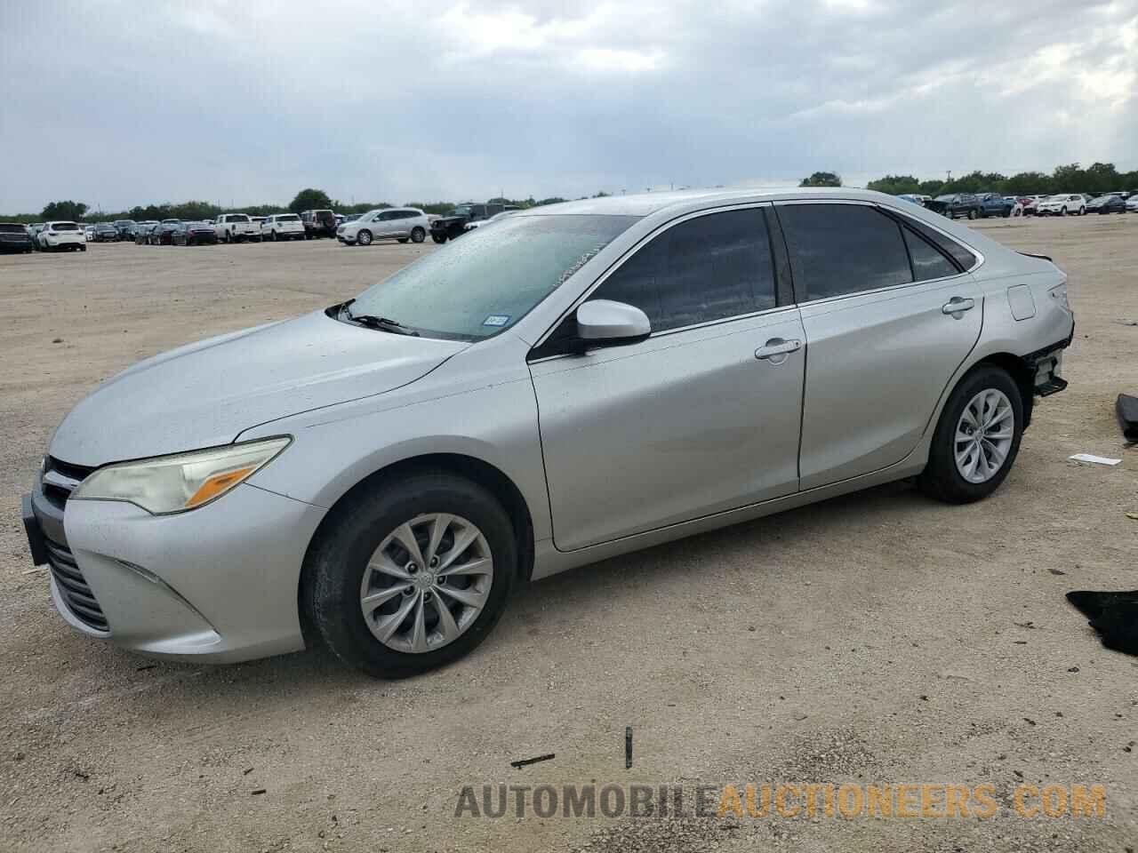 4T4BF1FK9FR513465 TOYOTA CAMRY 2015