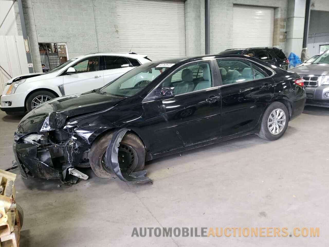 4T4BF1FK9FR516320 TOYOTA CAMRY 2015