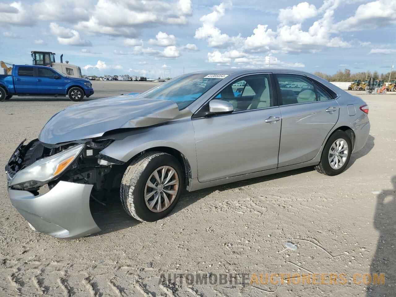 4T4BF1FK9GR520210 TOYOTA CAMRY 2016