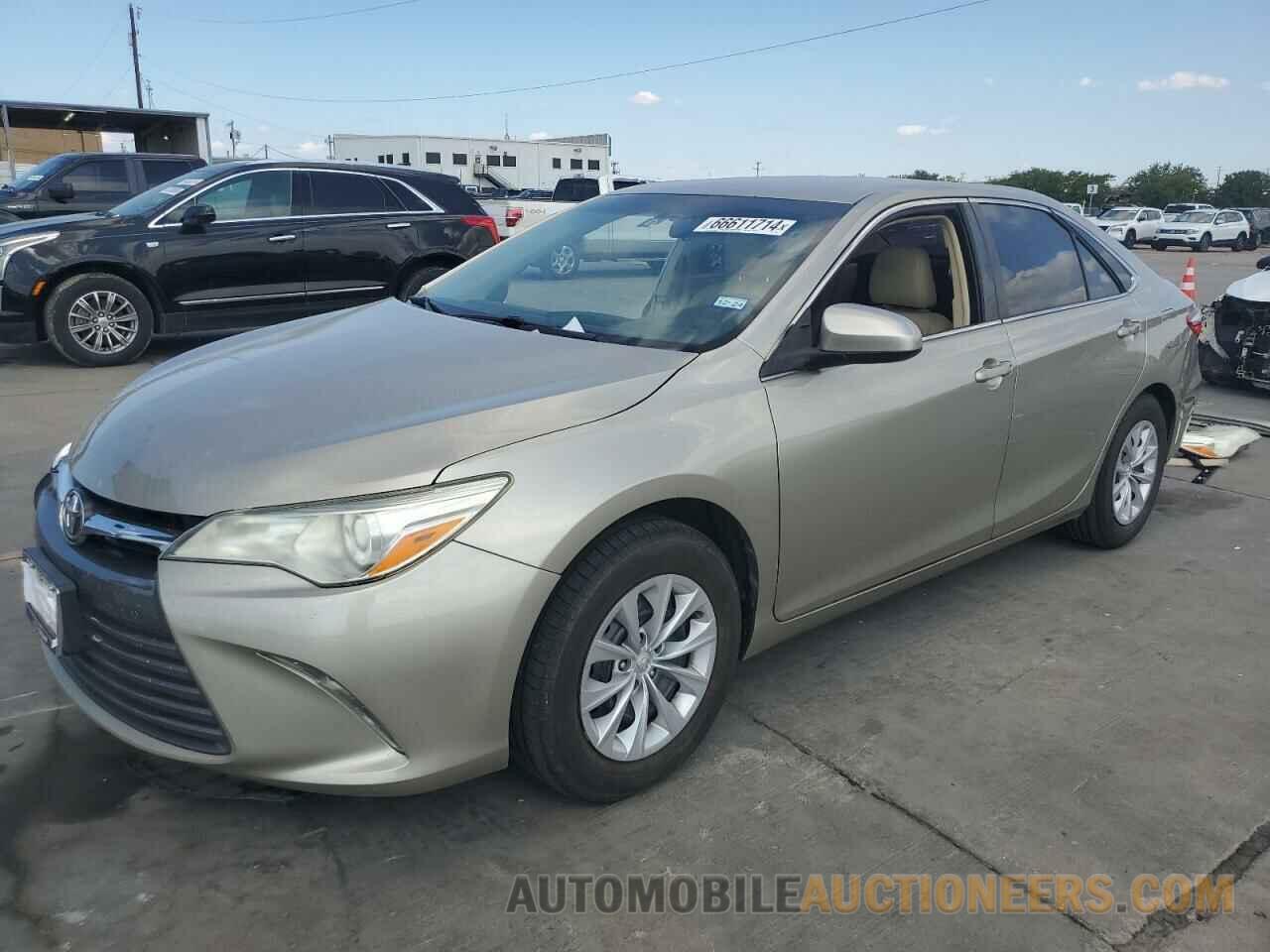 4T4BF1FK9GR561923 TOYOTA CAMRY 2016