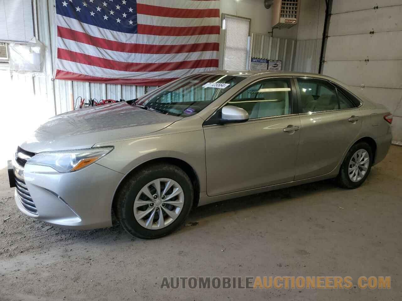 4T4BF1FKXFR453213 TOYOTA CAMRY 2015