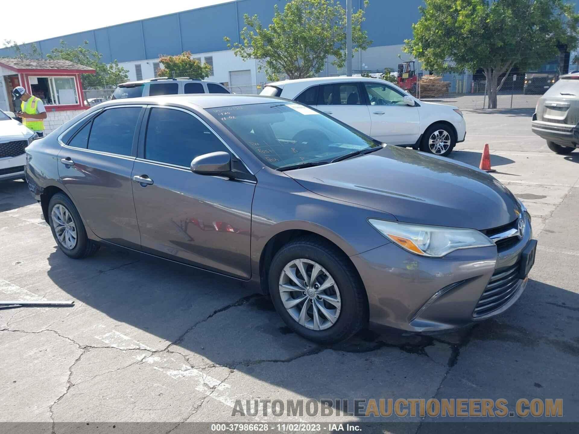 4T4BF1FKXFR464731 TOYOTA CAMRY 2015