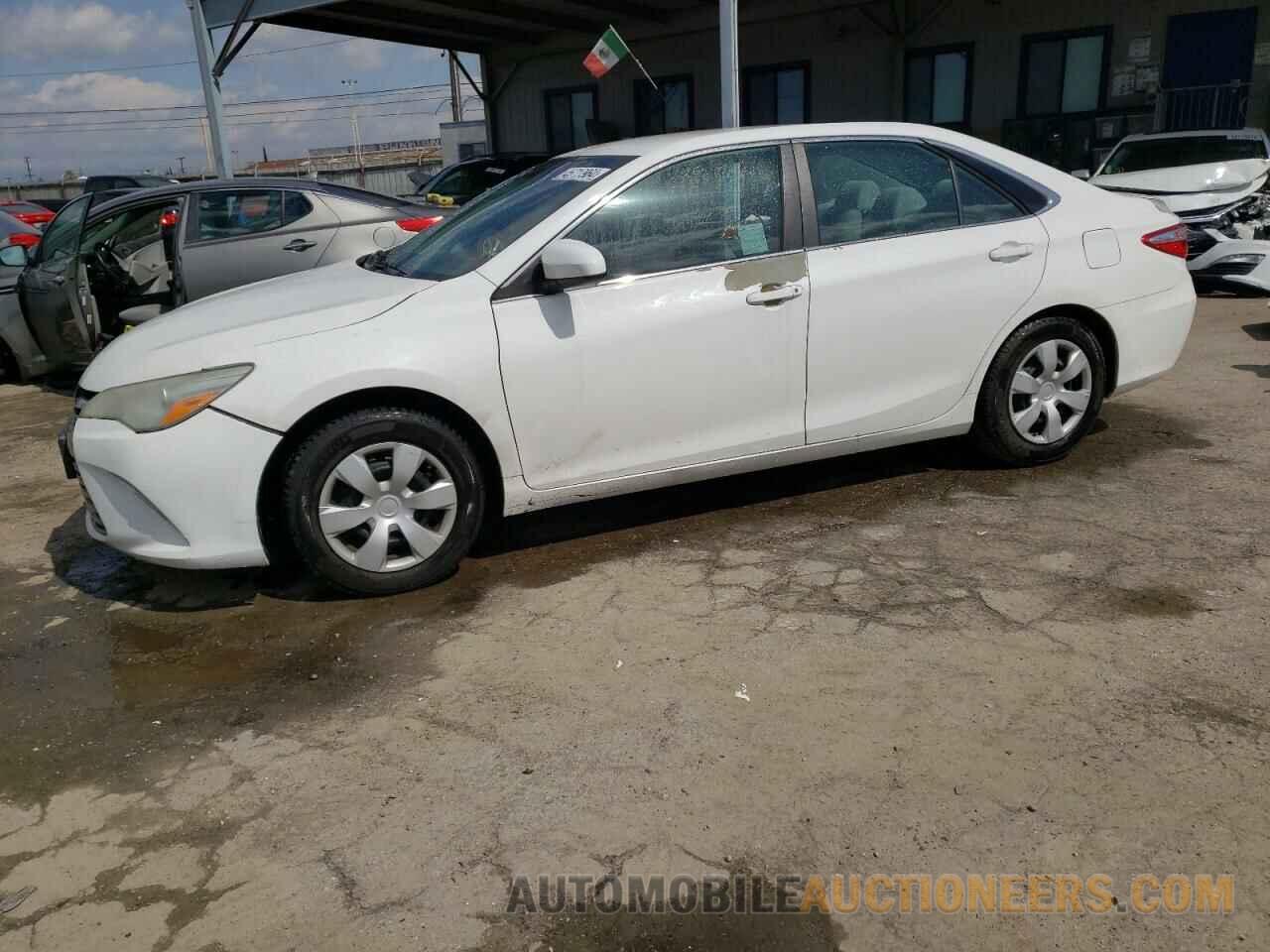 4T4BF1FKXFR492559 TOYOTA CAMRY 2015