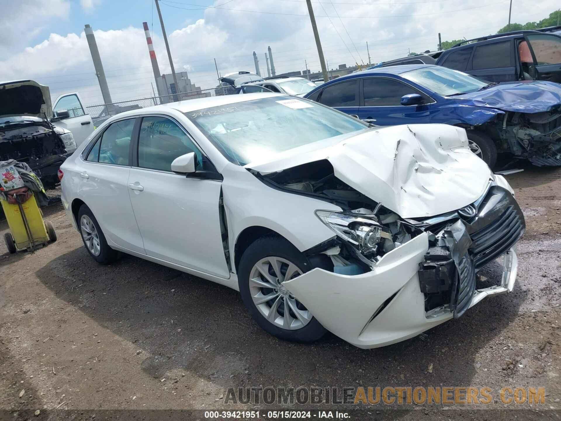 4T4BF1FKXGR517557 TOYOTA CAMRY 2016