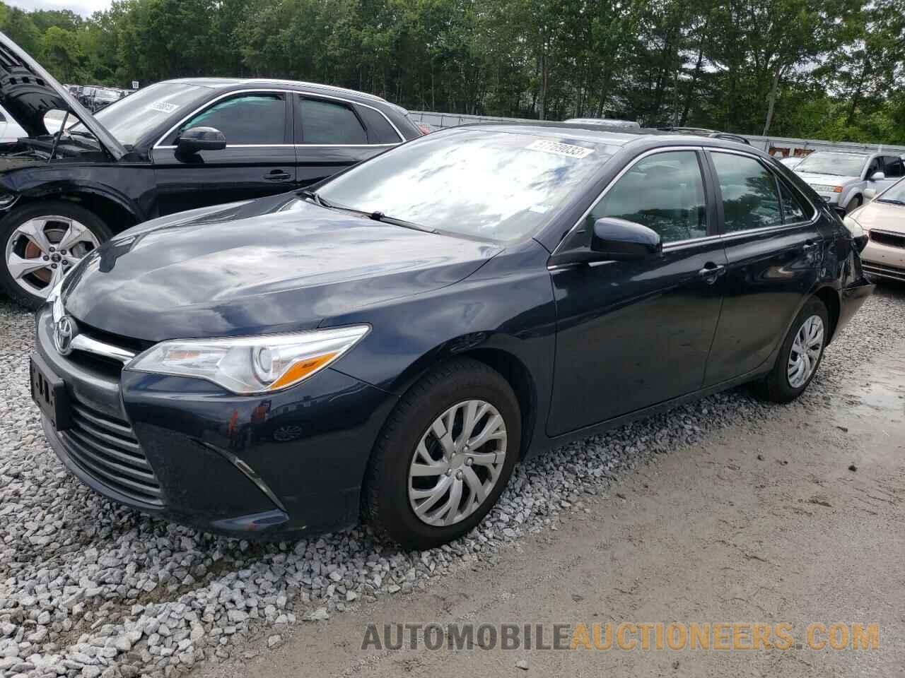 4T4BF1FKXGR562143 TOYOTA CAMRY 2016