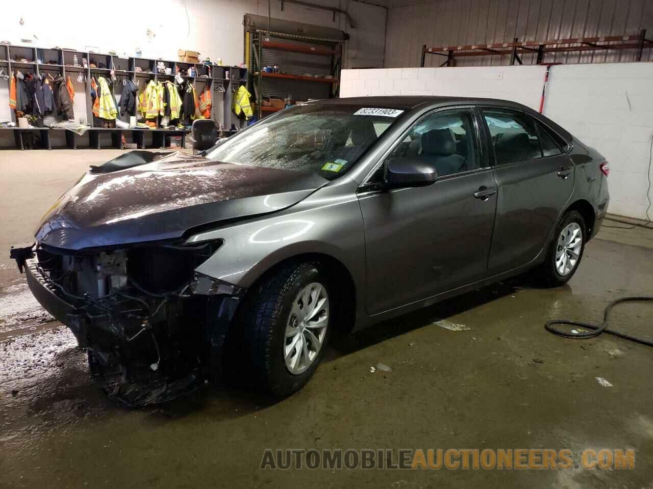 4T4BF1FKXGR565561 TOYOTA CAMRY 2016