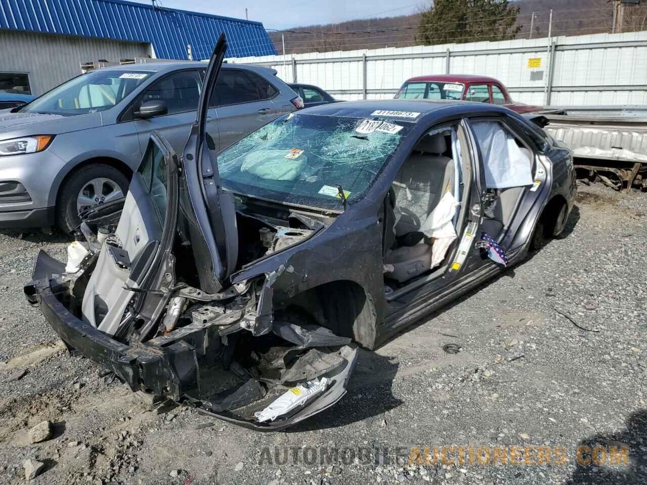 4T4BF1FKXGR578858 TOYOTA CAMRY 2016