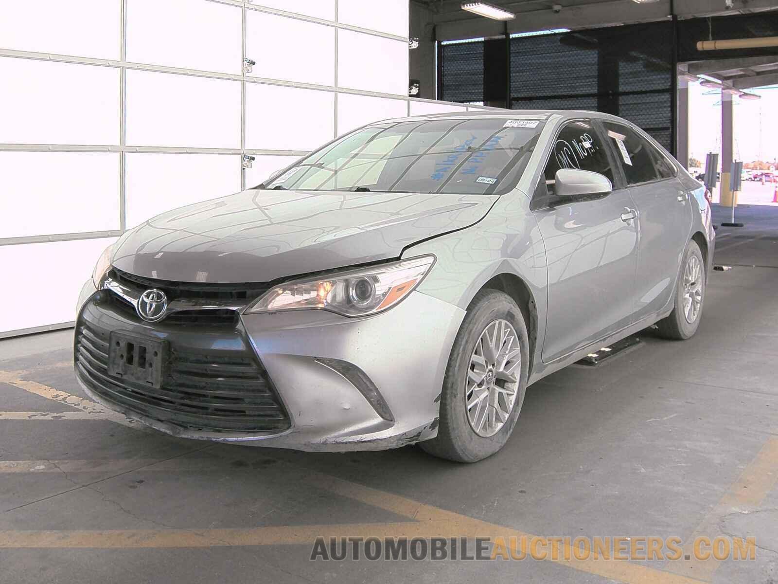 4T4BF1FKXGR580609 Toyota Camry 2016