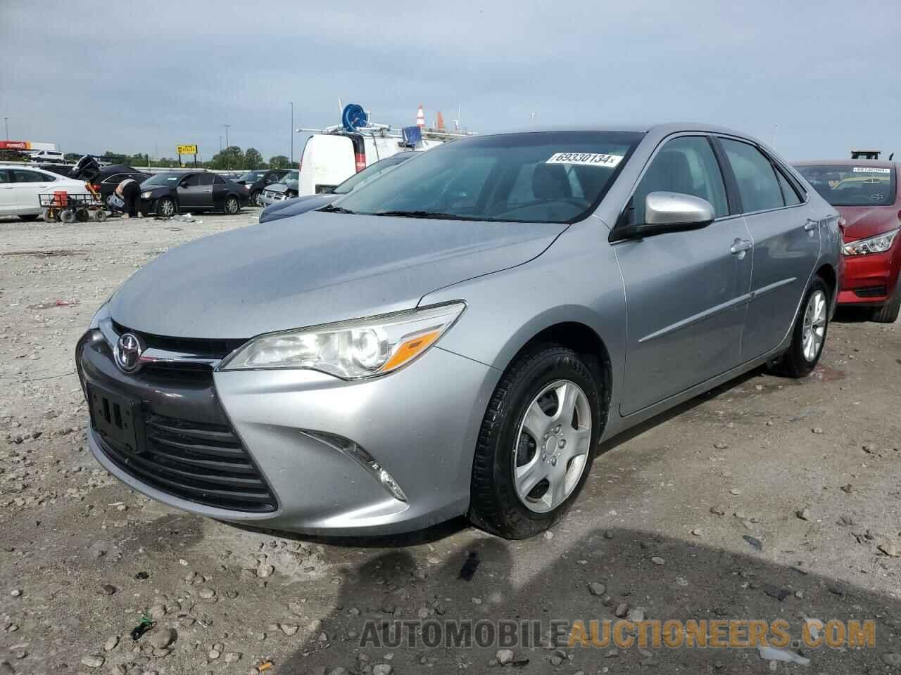 4T4BF1FKXGR581131 TOYOTA CAMRY 2016