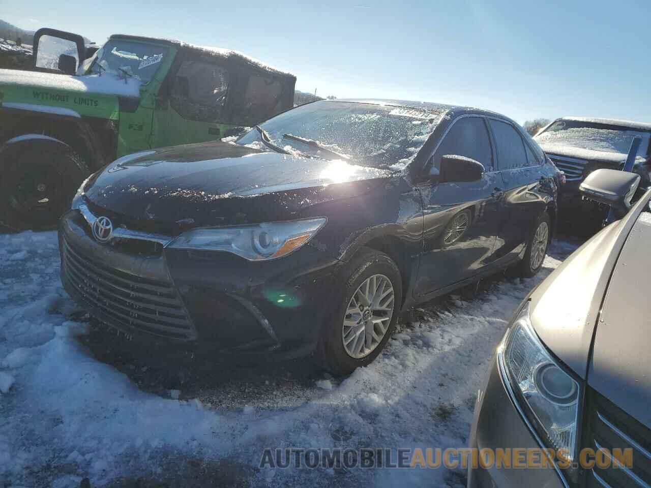 4T4BF1FKXGR584692 TOYOTA CAMRY 2016