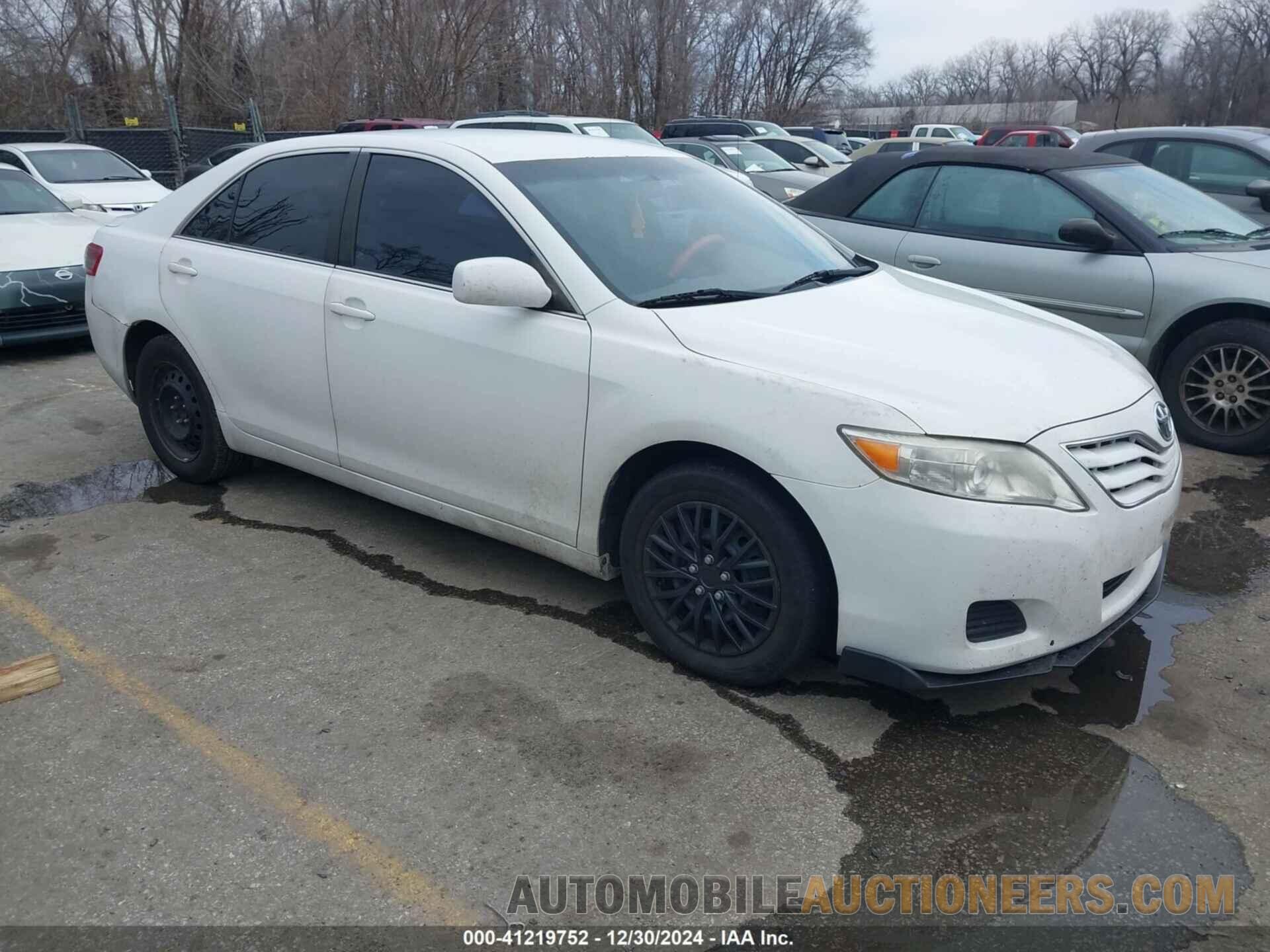 4T4BF3EK0BR128643 TOYOTA CAMRY 2011