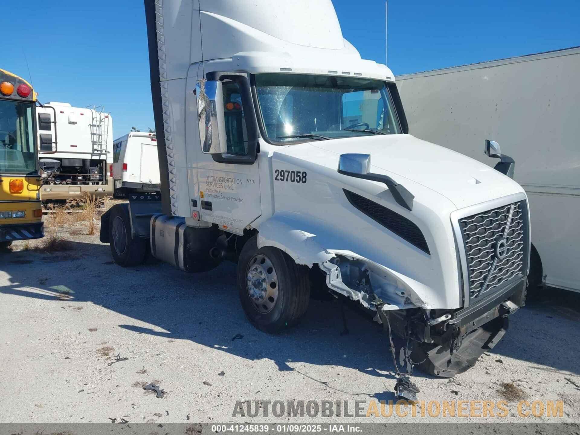 4V4N39EH2RN659329 VOLVO VNL 2024