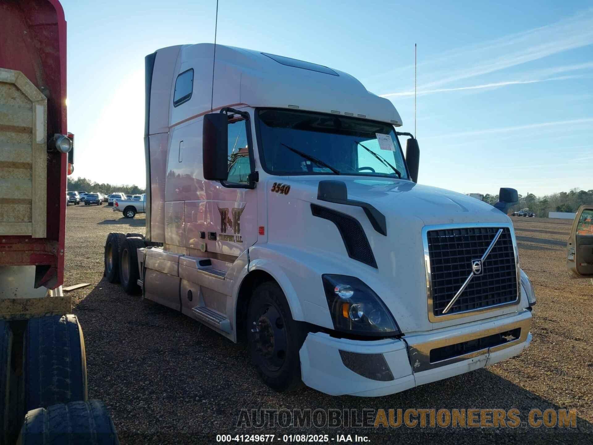 4V4NB9EH6JN998294 VOLVO VNL 2018