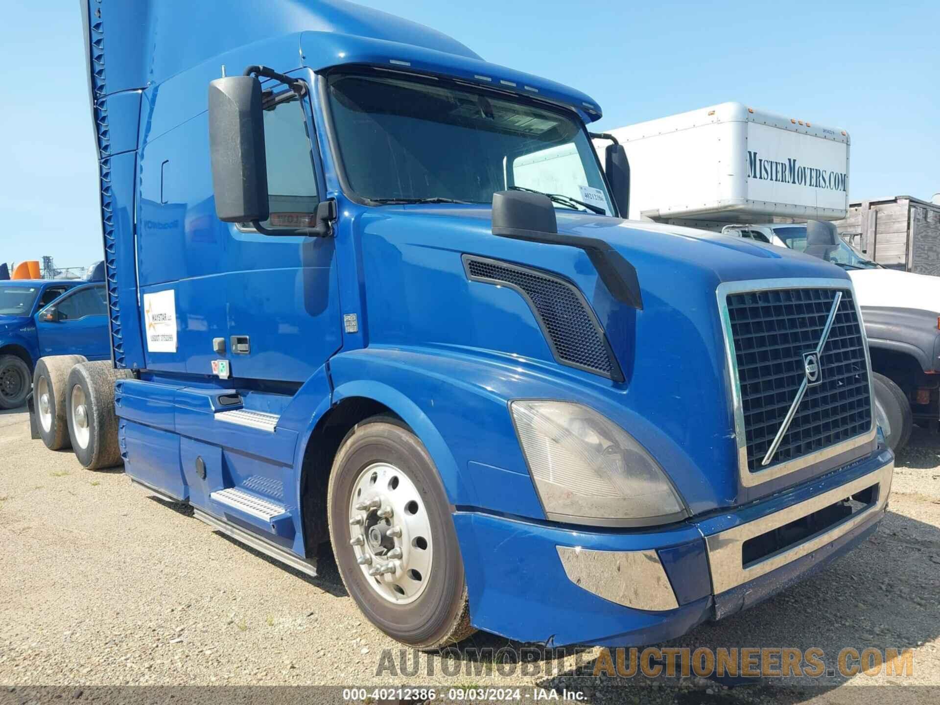 4V4NC9EG1HN971423 VOLVO VNL 2017