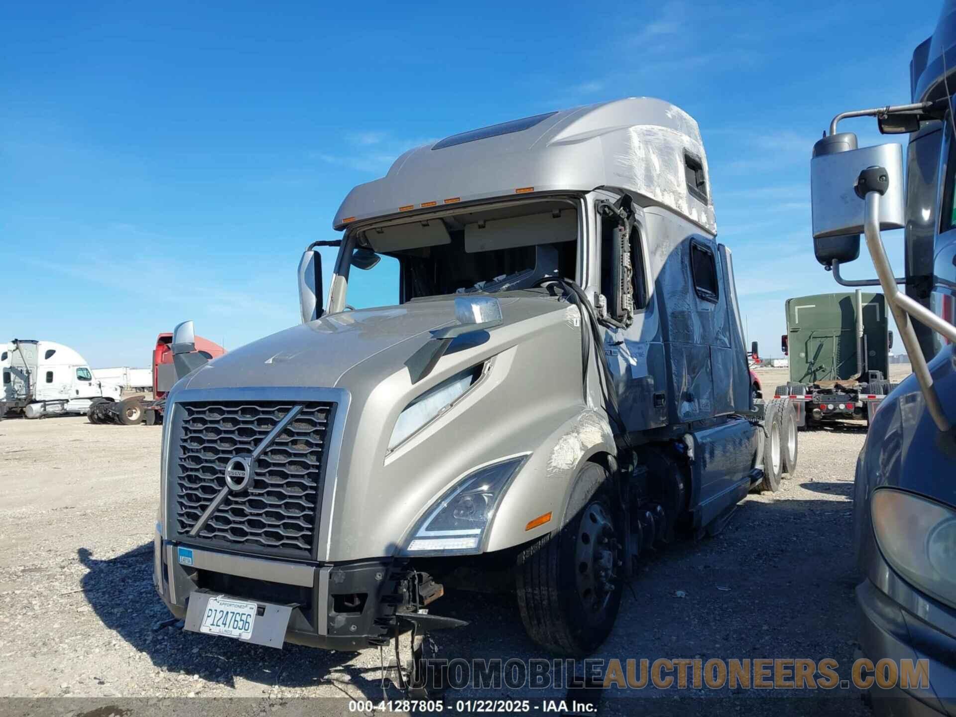 4V4NC9EH0LN237485 VOLVO VNL 2020