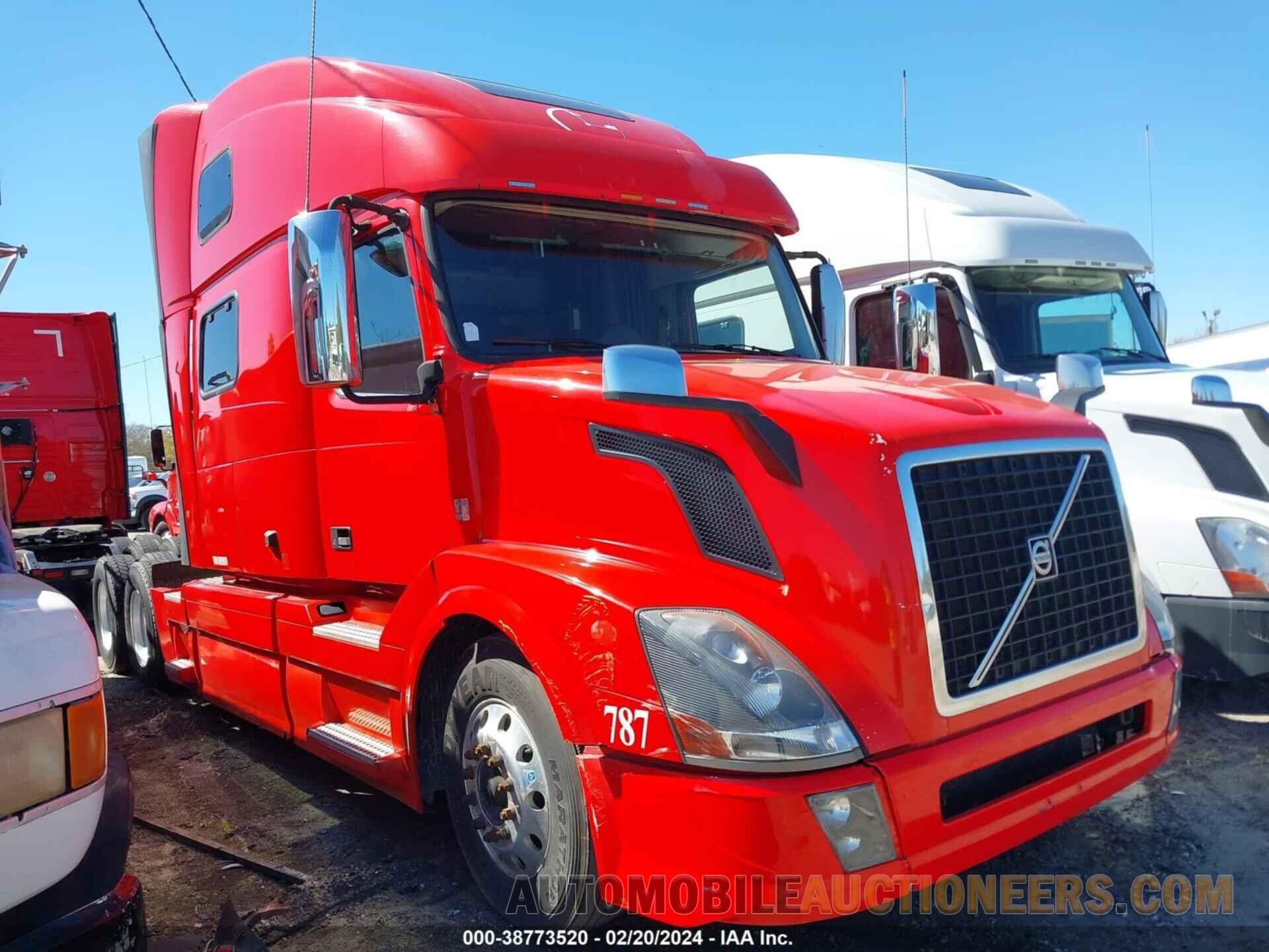 4V4NC9EH1GN959070 VOLVO VN 2016