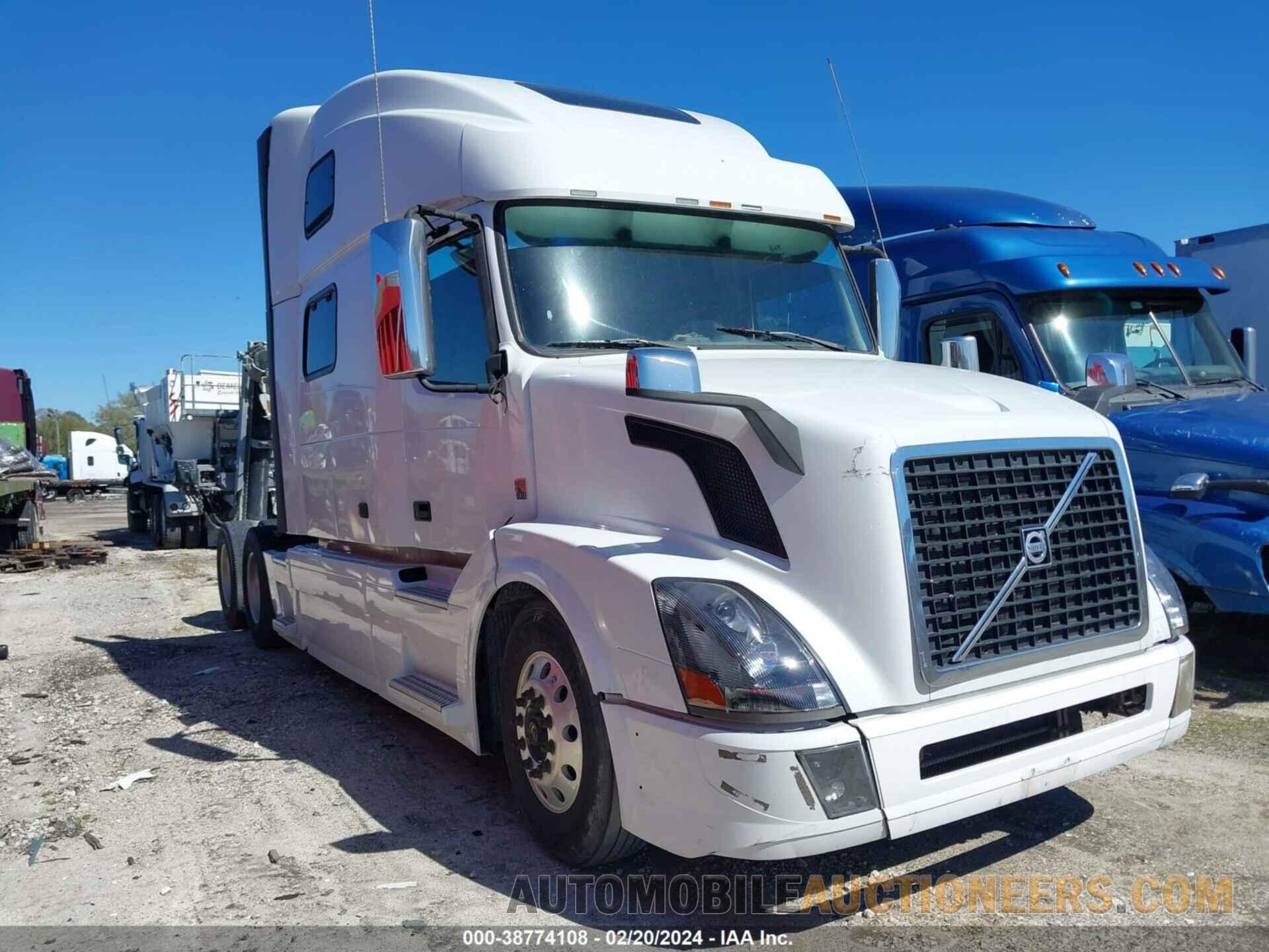 4V4NC9EH2GN959062 VOLVO VN 2016