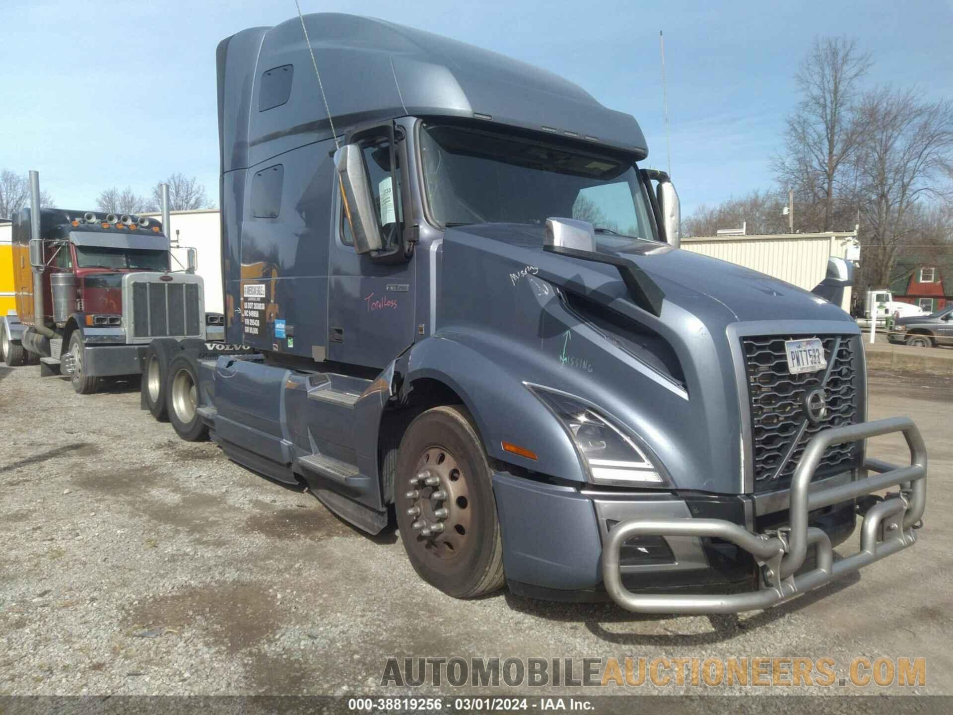 4V4NC9EH2NN295438 VOLVO VNL 2022