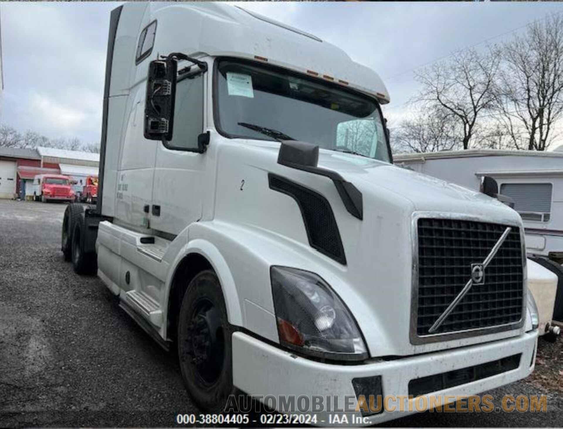 4V4NC9EH3GN953710 VOLVO VN 2016