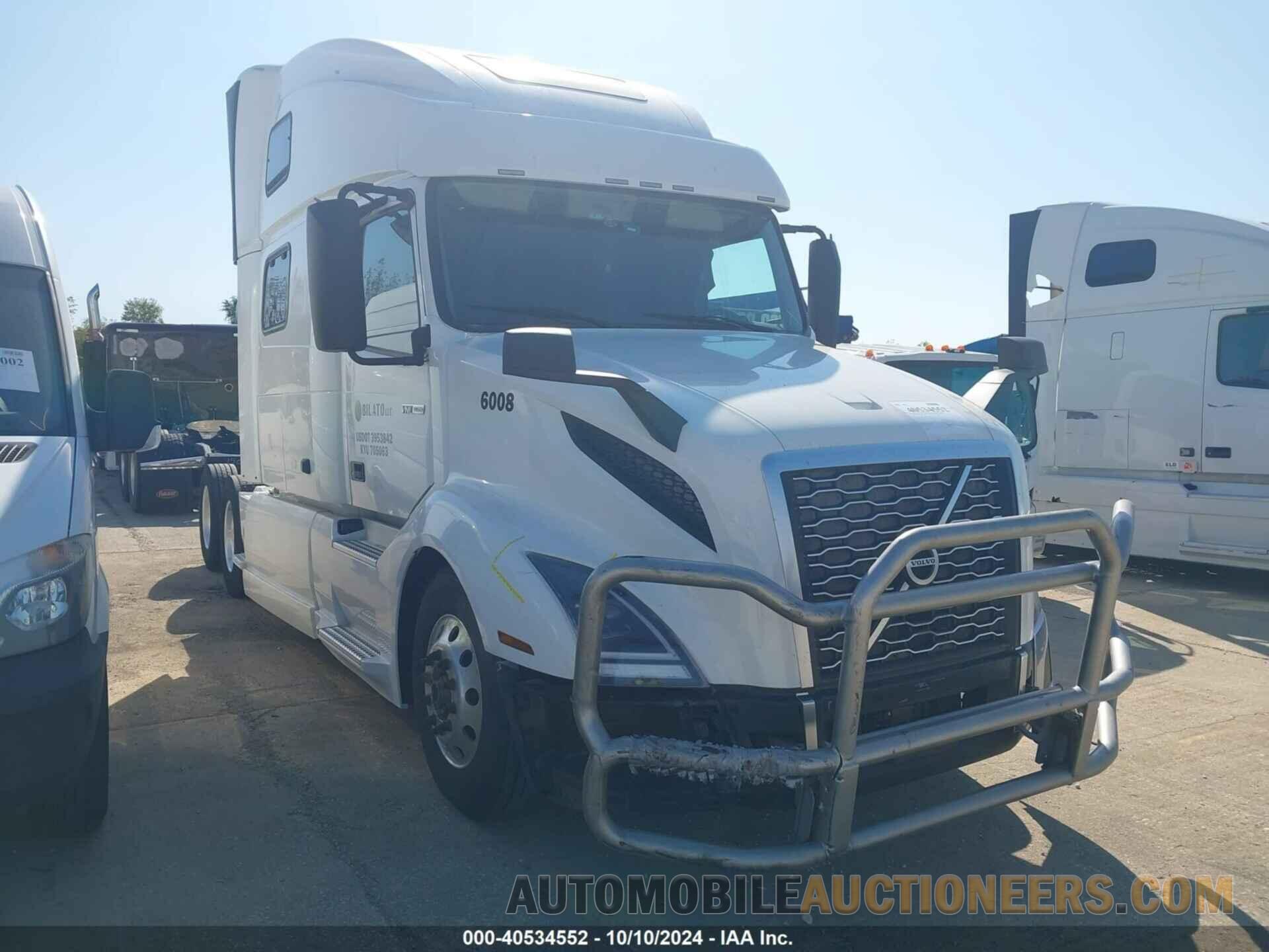 4V4NC9EH3MN232816 VOLVO VNL 2021