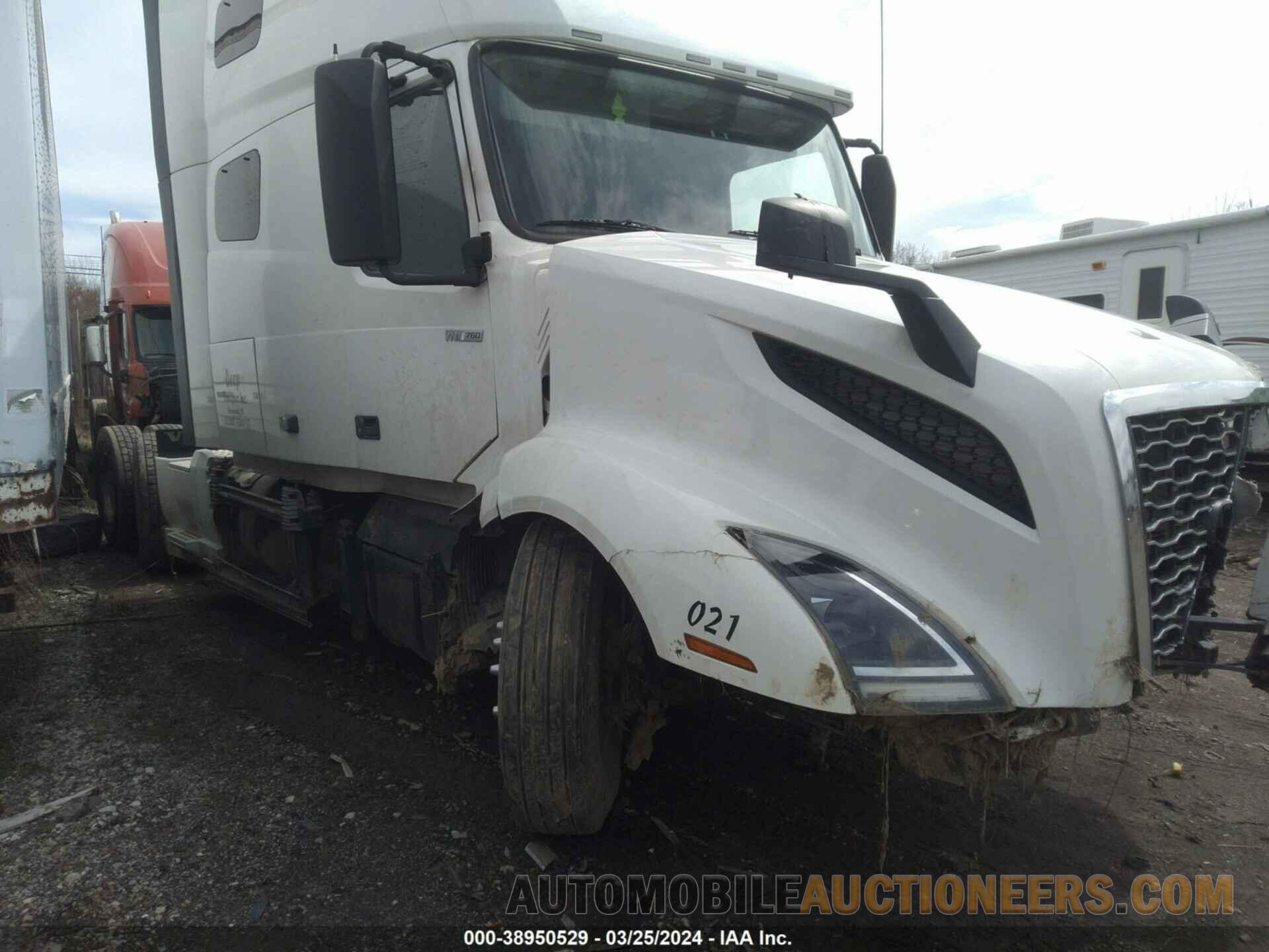 4V4NC9EH3MN263435 VOLVO VNL 2021