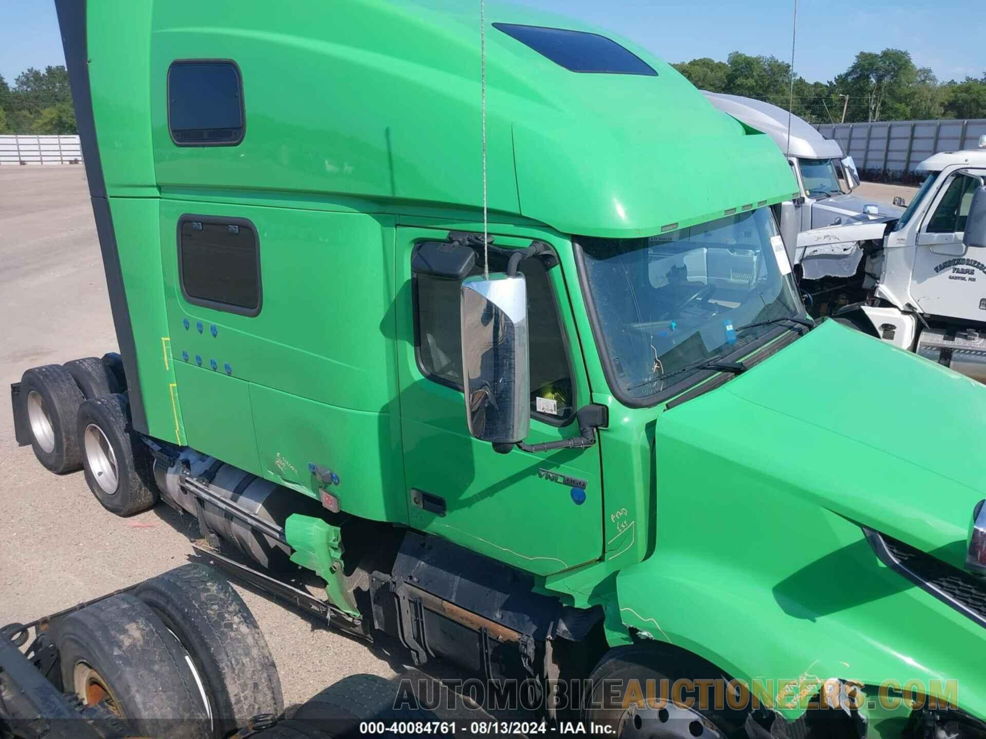 4V4NC9EH3PN308538 VOLVO VNL 2023