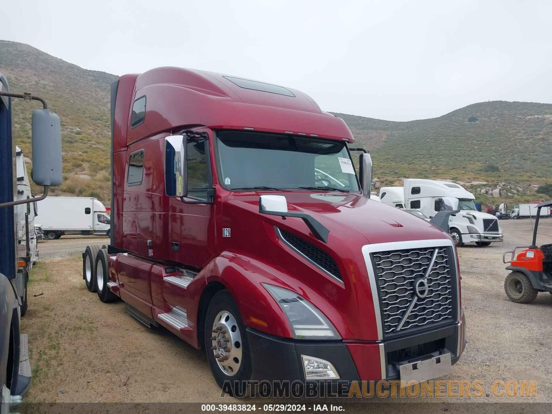 4V4NC9EH4JN904264 VOLVO VNL 2018