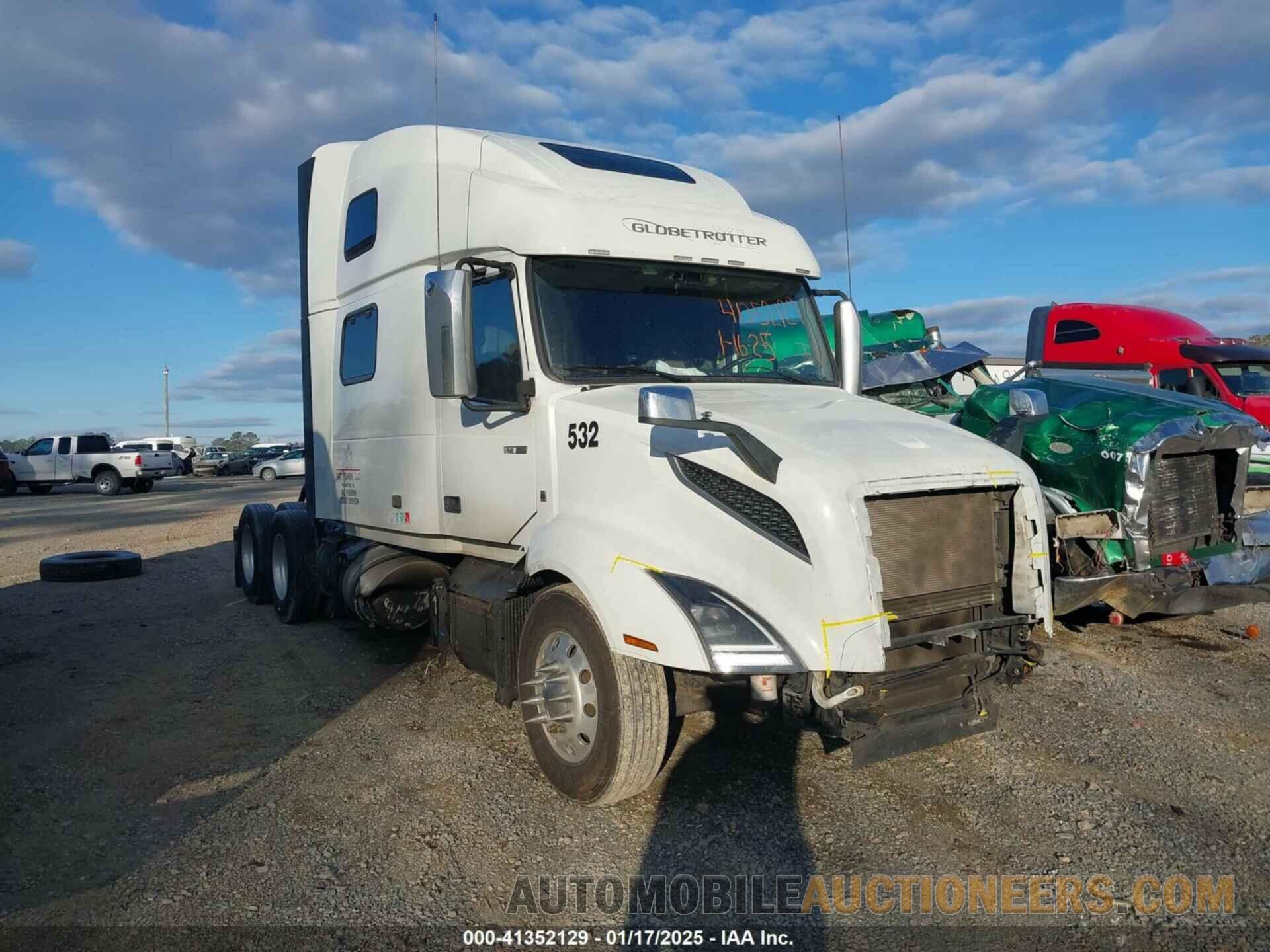 4V4NC9EH4NN297840 VOLVO VNL 2022