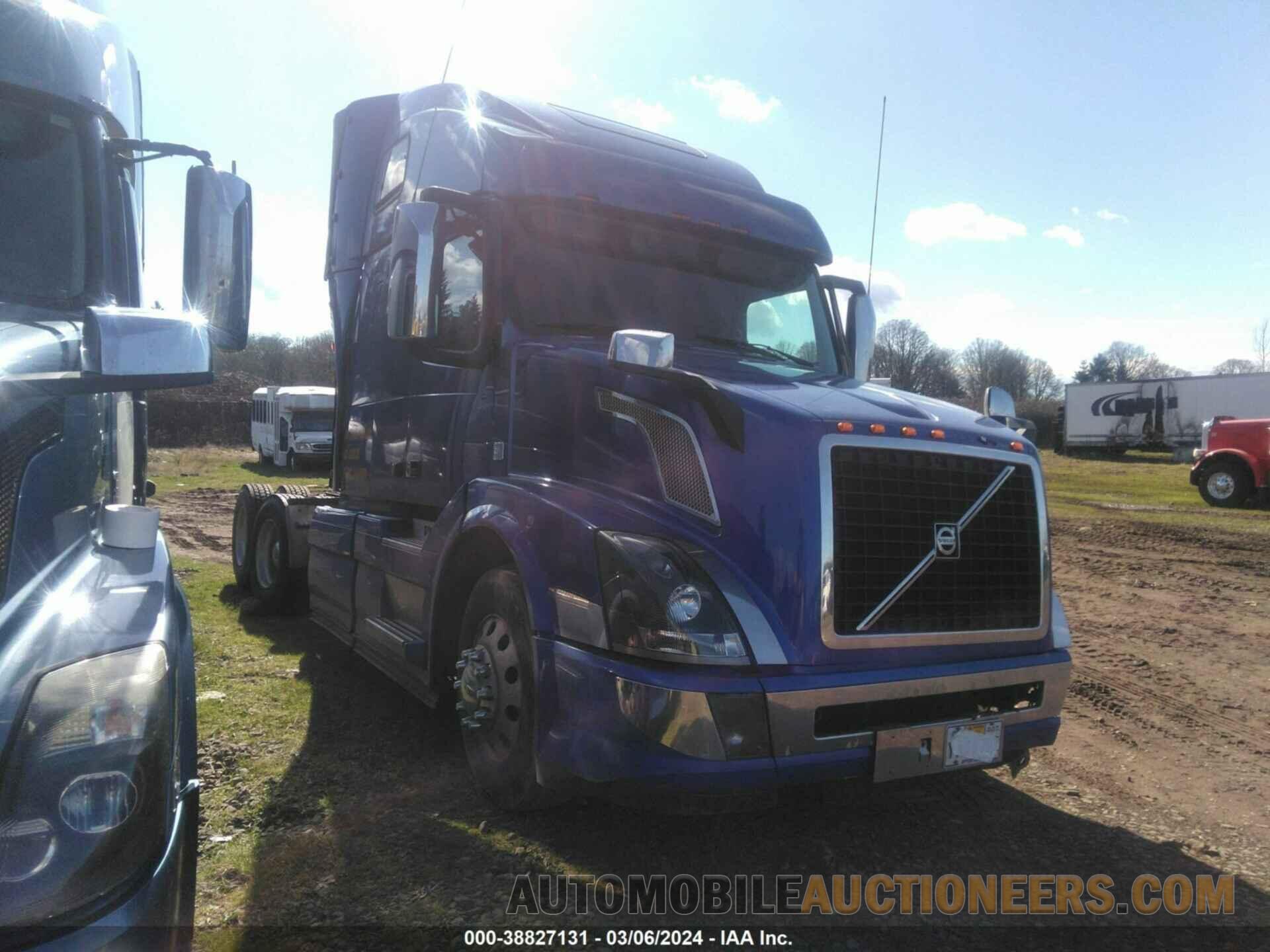 4V4NC9EH6GN941504 VOLVO VN 2016