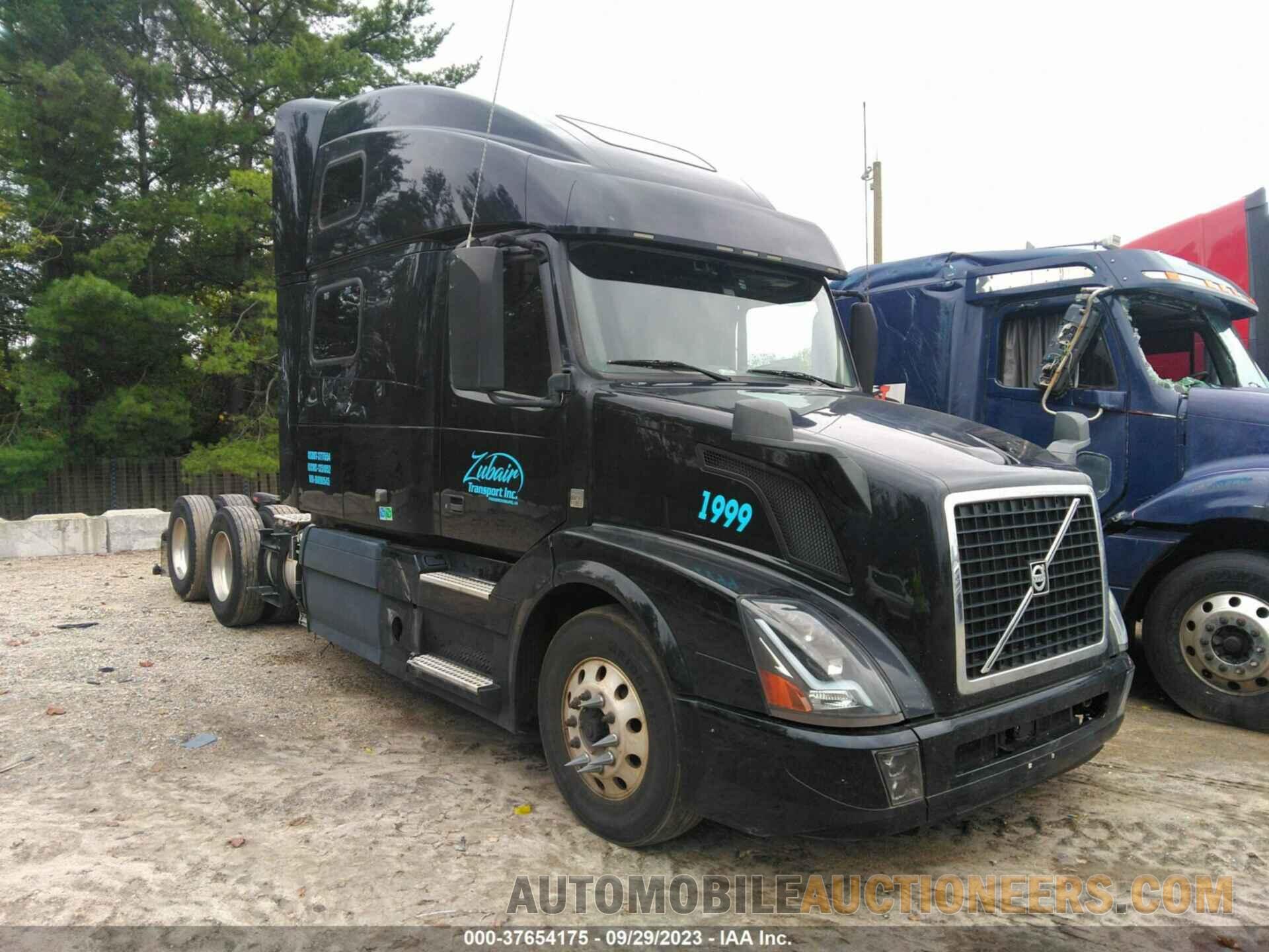 4V4NC9EH6JN890545 VOLVO VN 2018