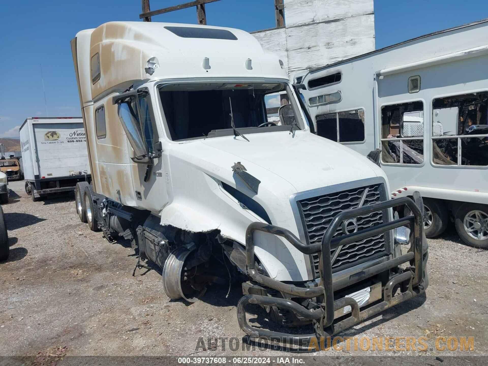 4V4NC9EH6PN626721 VOLVO VNL 2023