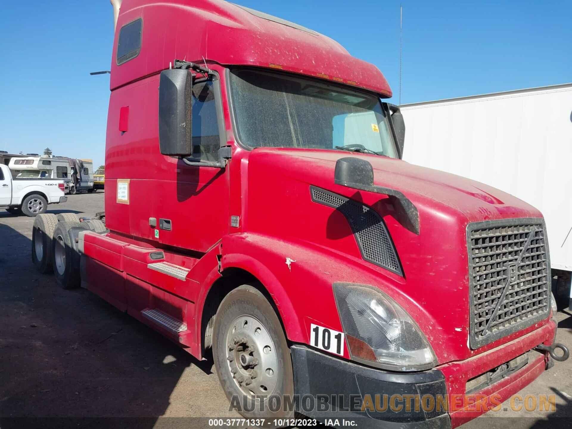 4V4NC9EH7GN948199 VOLVO VN 2016