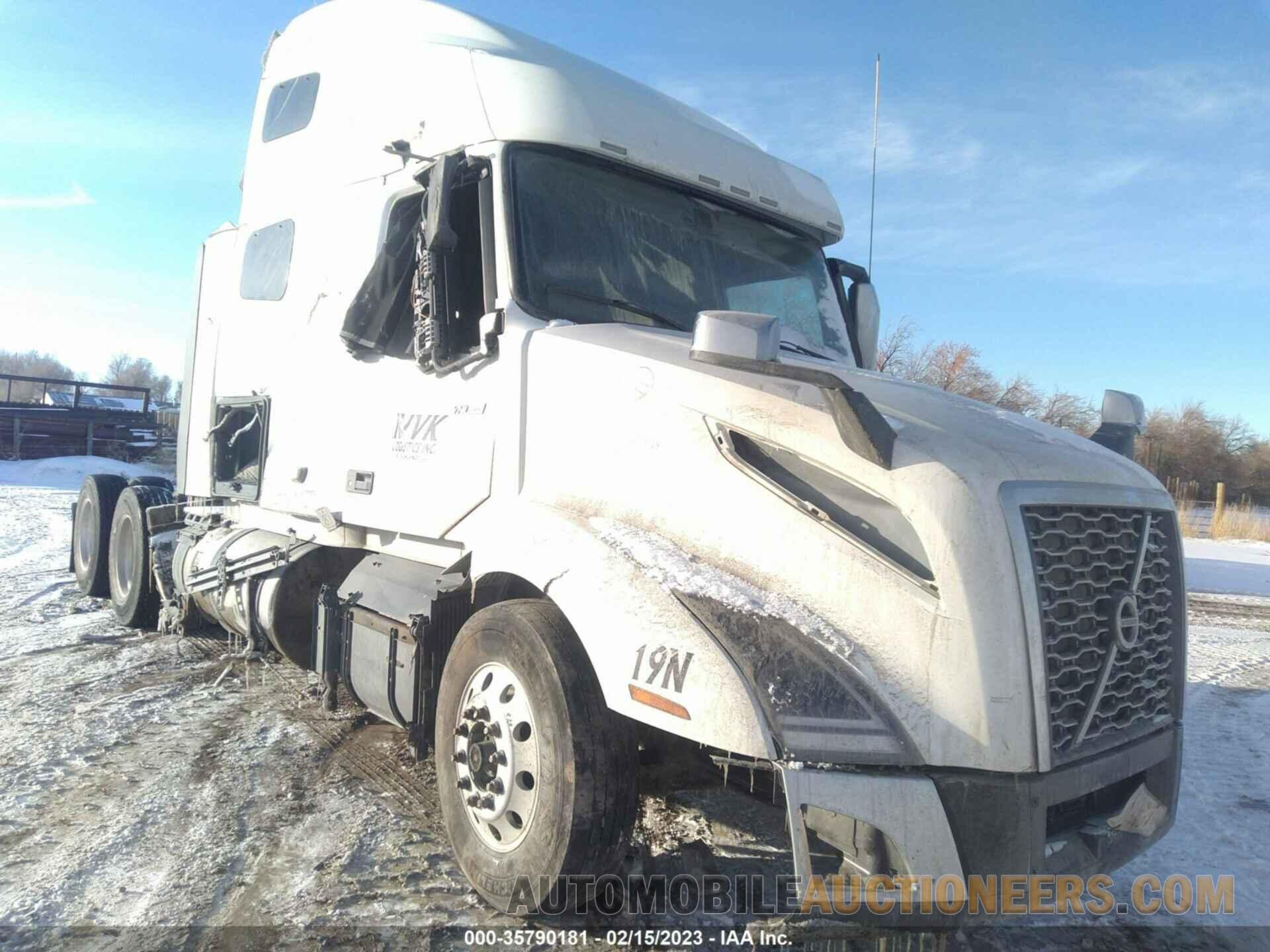 4V4NC9EH7LN230971 VOLVO VN 2020