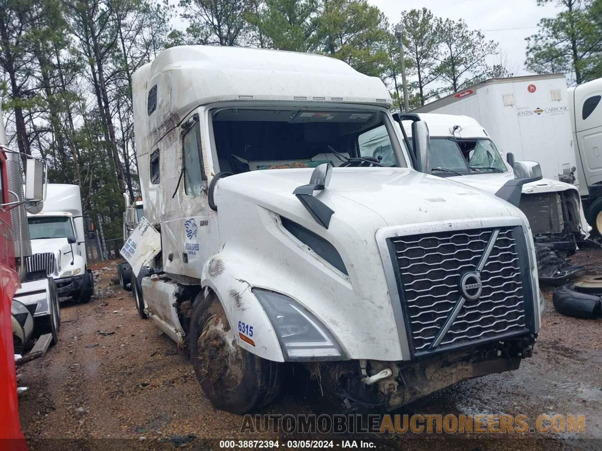 4V4NC9EH7PN339579 VOLVO VNL 2023