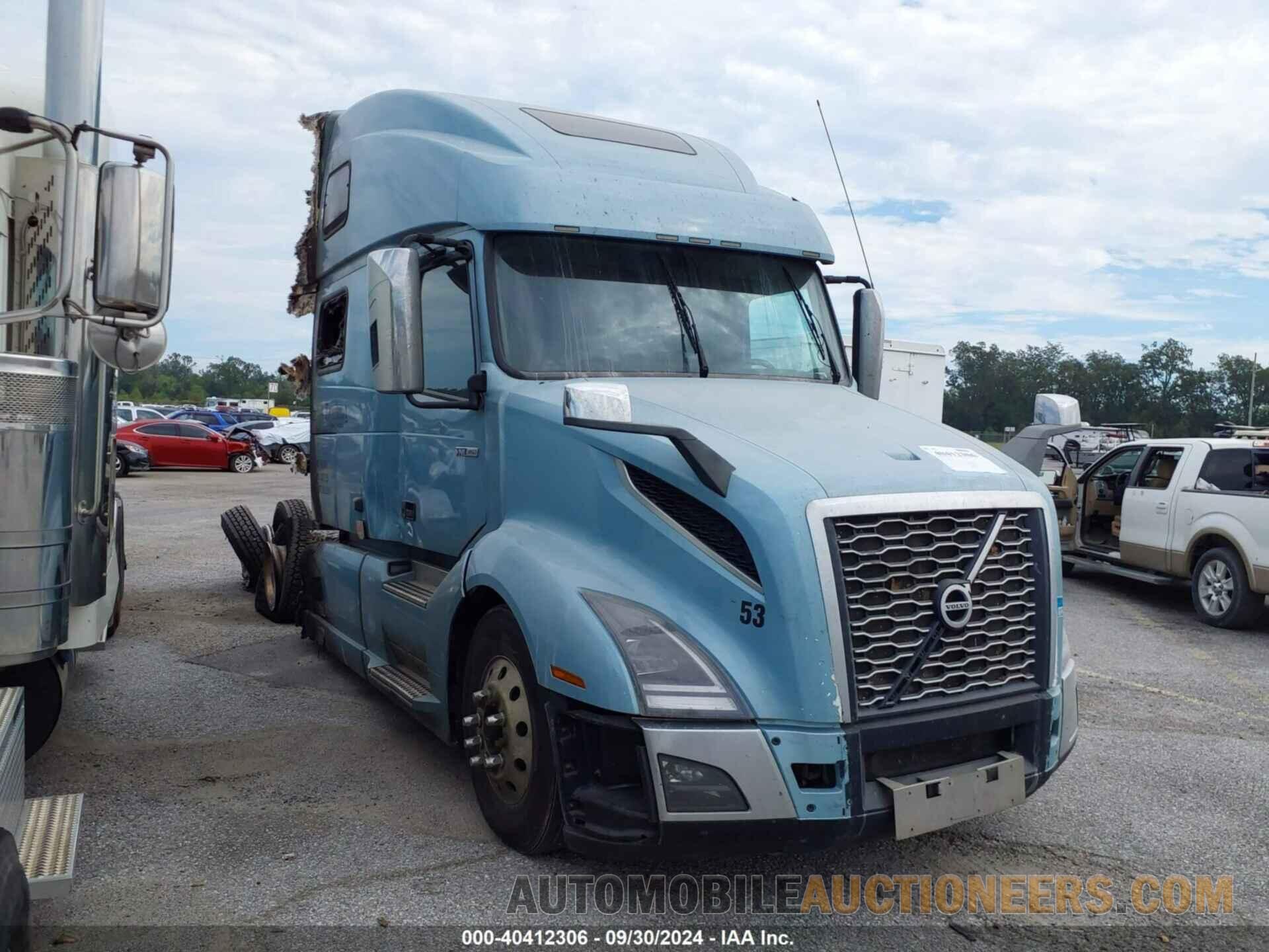 4V4NC9EH8KN205723 VOLVO VNL 2019