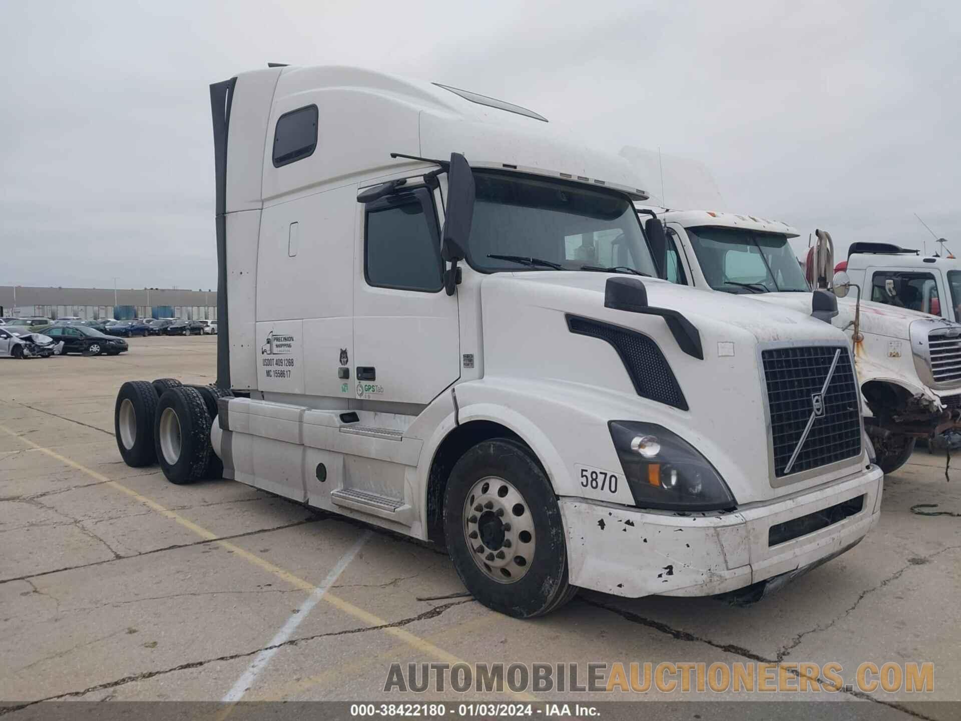 4V4NC9EHXHN990982 VOLVO VNL 2017