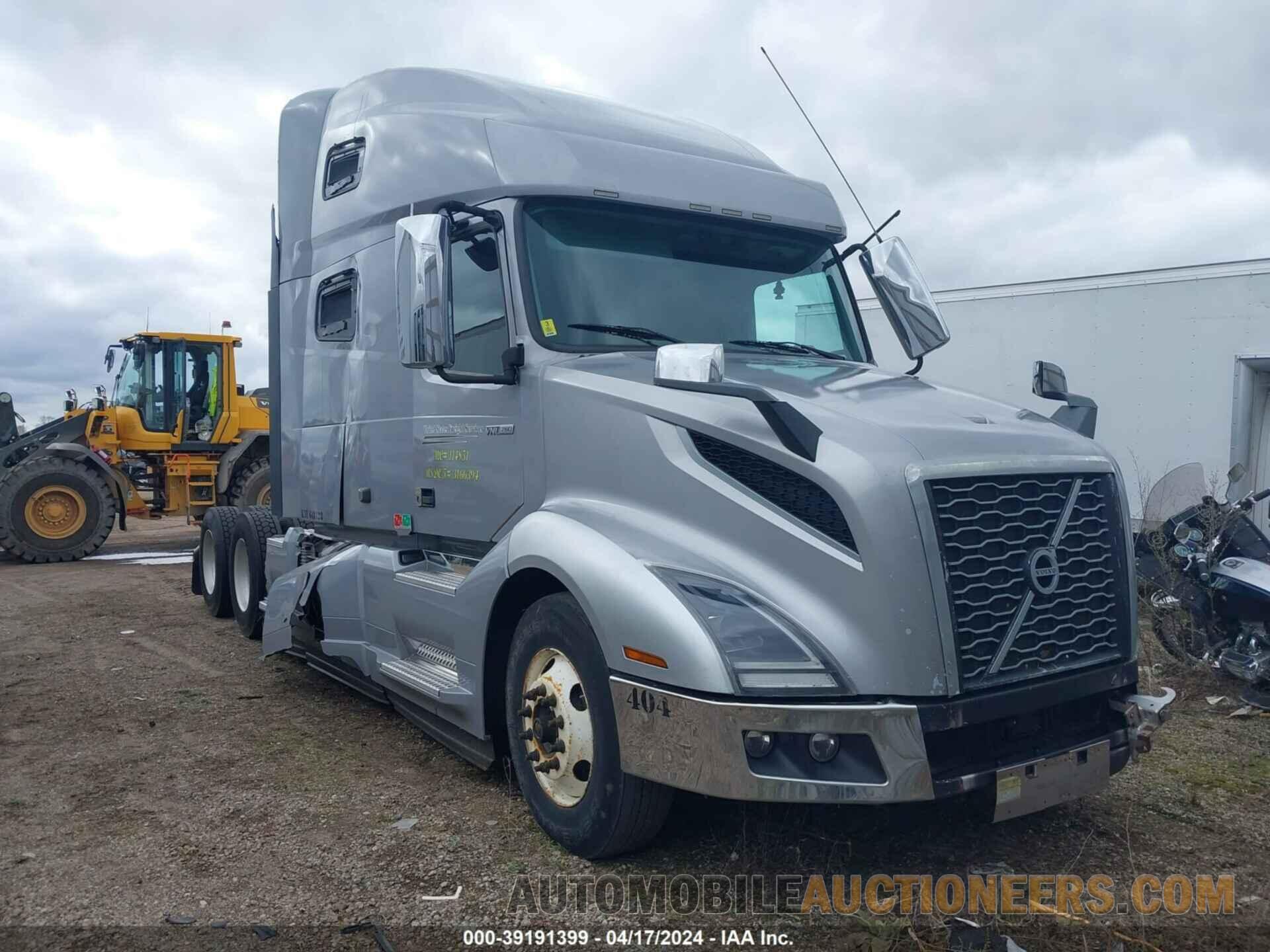 4V4NC9EHXLN202937 VOLVO VNL 2020