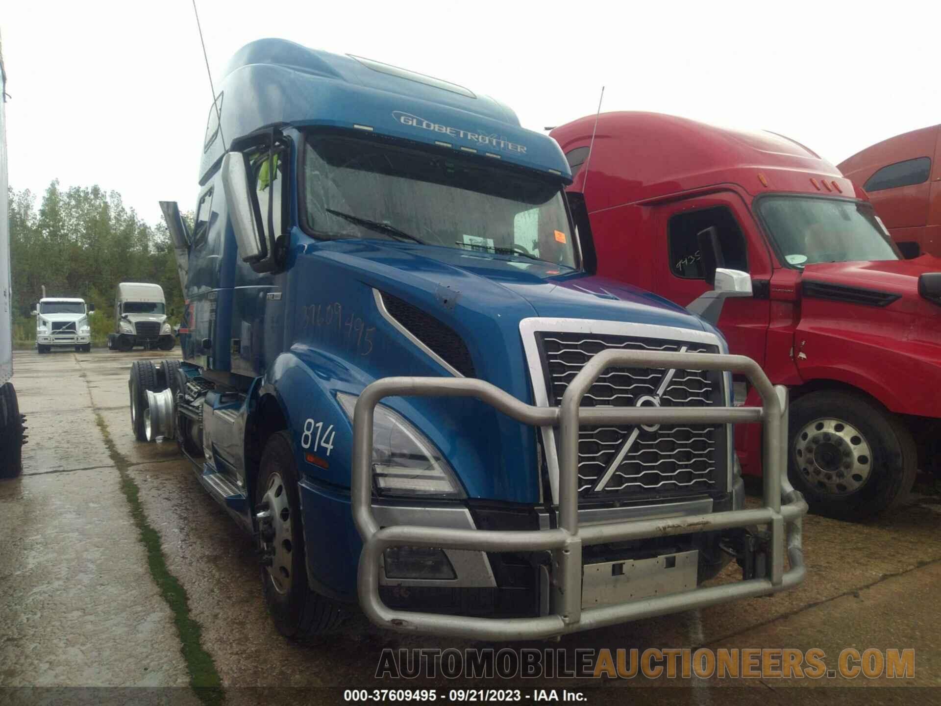 4V4NC9EHXMN240296 VOLVO VN 2021