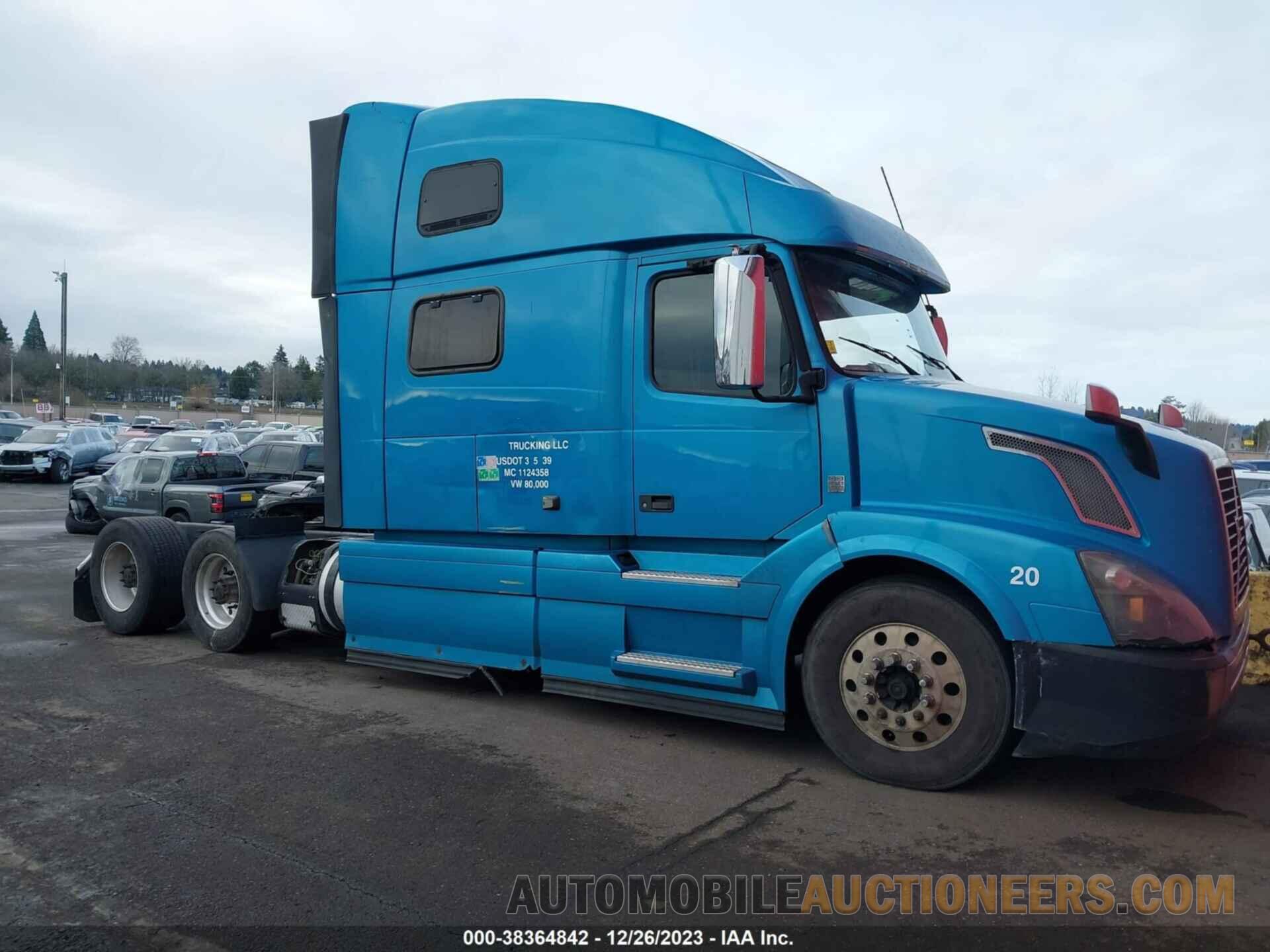 4V4NC9EJ6GN950173 VOLVO VN 2016